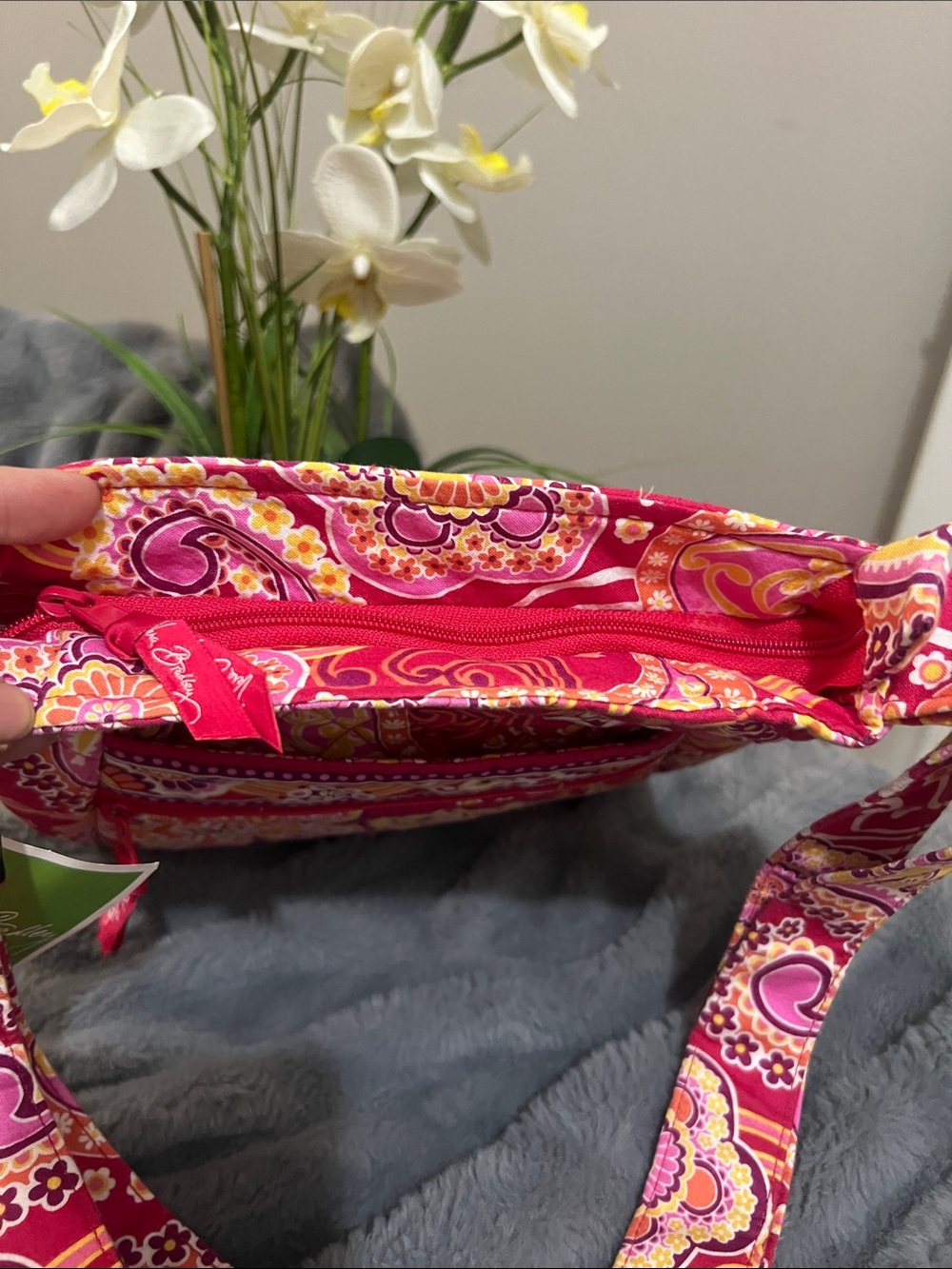 Vera Bradley Rasberry Fizz Paisley Quilted Hipster NWOT retail $54 - Picture 5 of 7